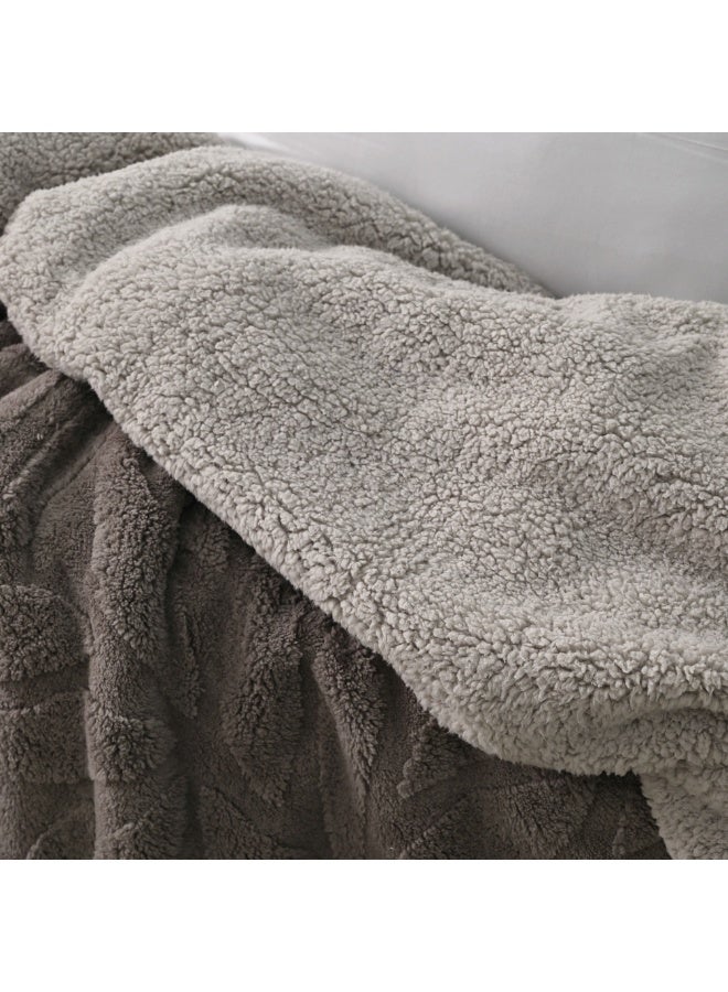 MORANO Sherpa Dreams Blanket, 2 Ply, 220 x 240 cm, 100% Polyester, Reversible Jacquard/Sherpa Design, Winter Warmth - Image 1
